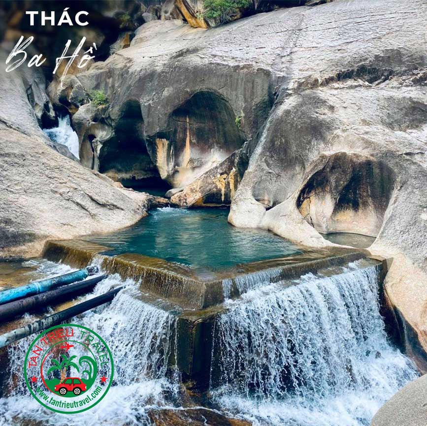 Thác Ba Hồ ở Ninh Hải