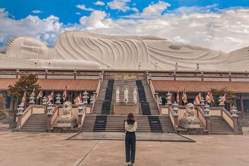 Chùa Hội Khánh Bình Dương