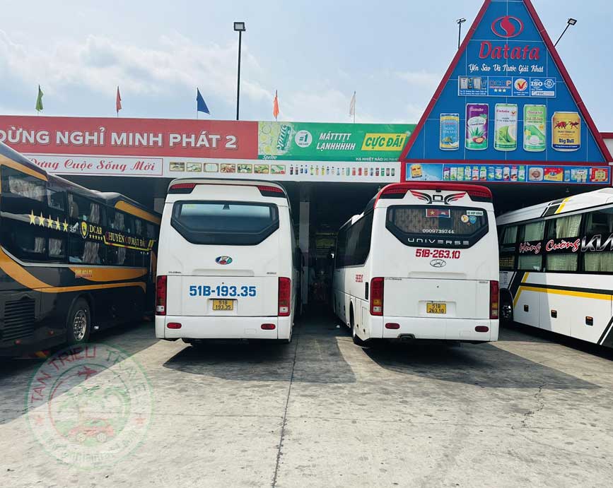 Tham khảo giá xe đi Đồng Tháp