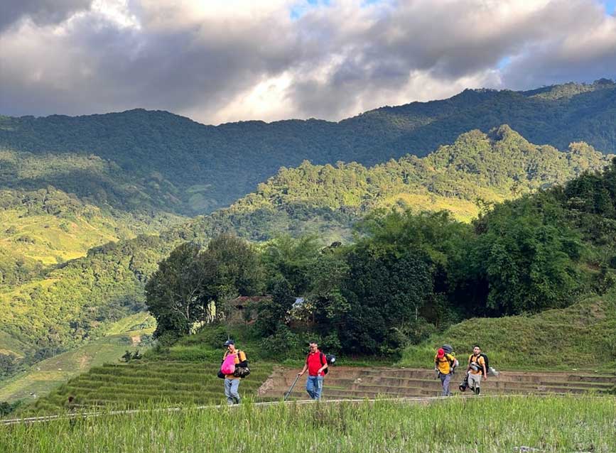 Ruộng bậc thang và buôn làng Xê Đăng