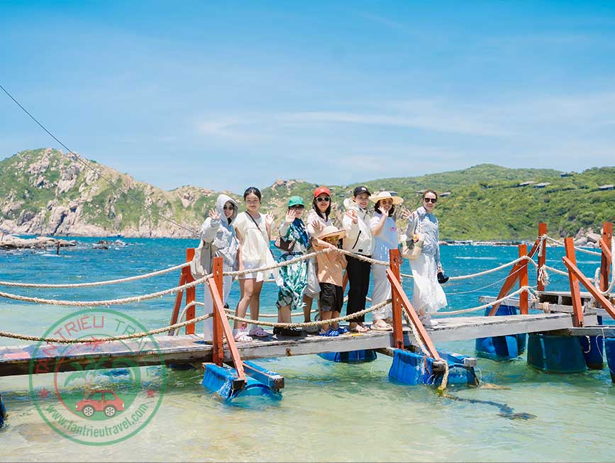 Thuê xe đi Vĩnh Hy giá rẻ 3 ngày