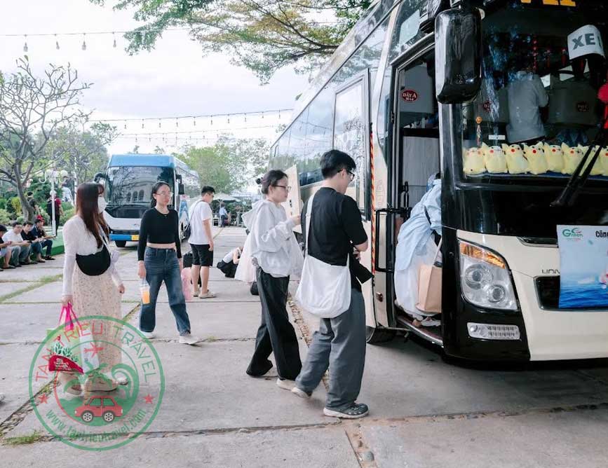 Đặt thuê xe giá rẻ đi Bến Tre