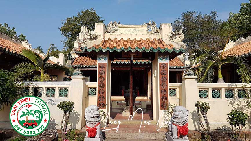 Đền thờ Mạc Cửu - người có công xây dựng Trấn Hà Tiên xưa