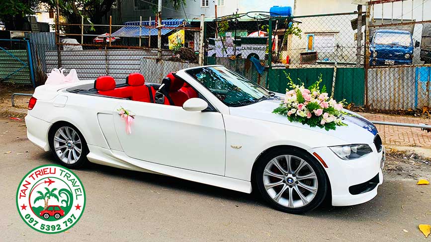 Xe cưới mui trần BMW 320o - điểm phá cách cho ngày cưới 