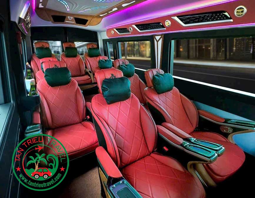 Đặt xe limousine 11 chỗ đi Lagi