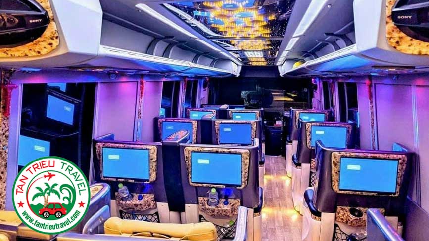 Limousine 16 chỗ phiên bản cao cấp