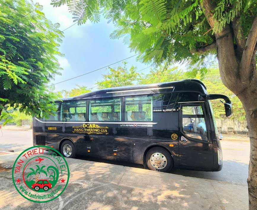 Thuê xe limousine 16 chỗ đi Rạch Giá