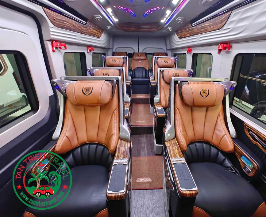 Nội thất cao cấp limousine đi Mũi Né