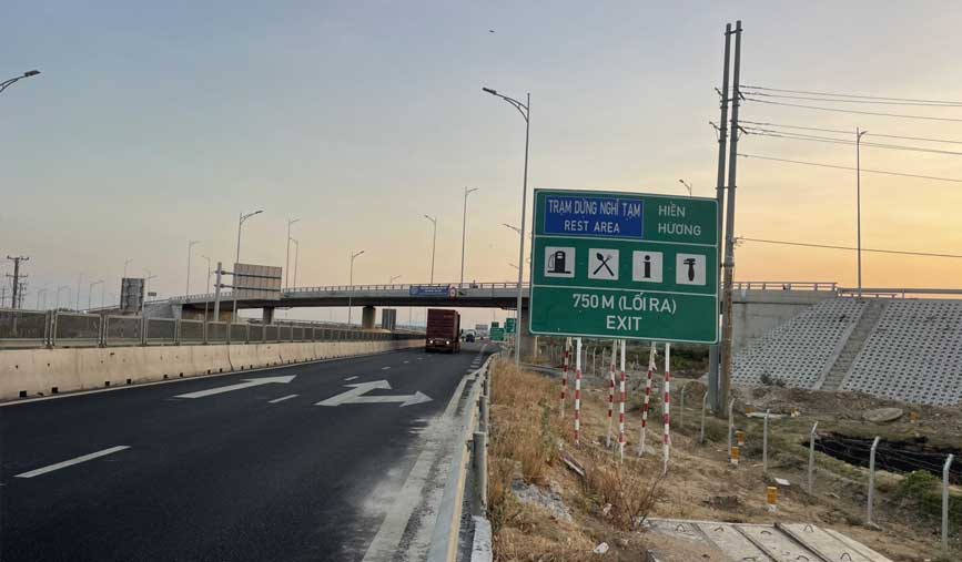 Trạm dừng chân trạm được xây với các chức năng cơ bản là dừng chân và đi vệ sinh