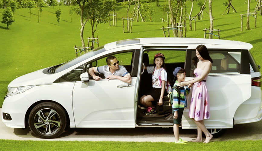 Xe 7 chỗ cho phép chở tối đa 8 người bao gồm tài xế